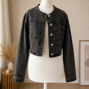 kurze Jeansjacke grau